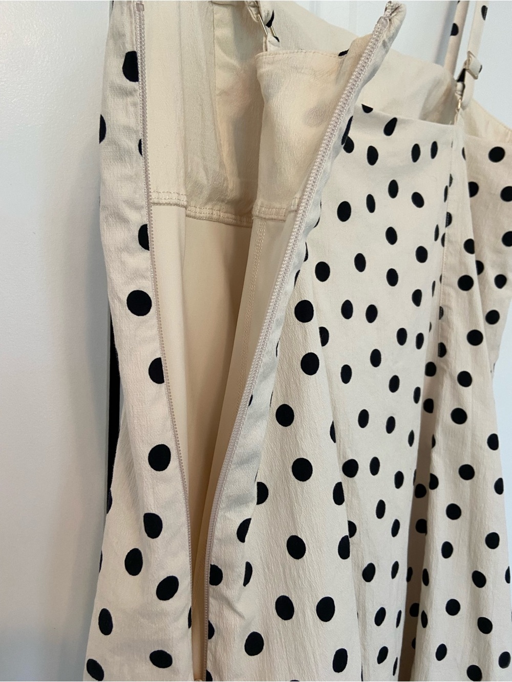 Abercrombie & Fitch Bra Free Everyday Skort Medium Cream Black Polka Dot - Picture 9 of 9